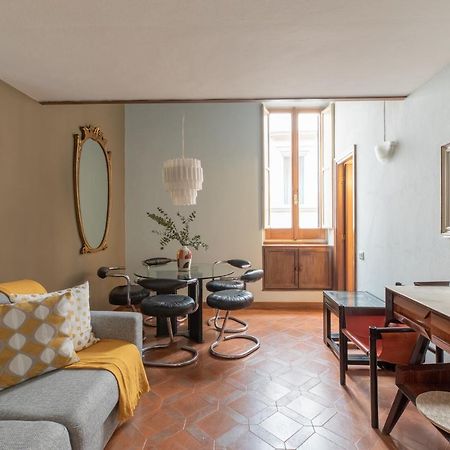 Iflat Pantheon Historic Two-Story Apartment Roma Esterno foto