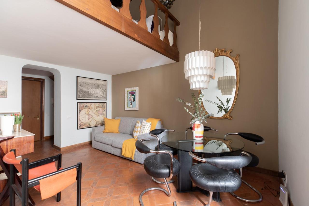 Iflat Pantheon Historic Two-Story Apartment Roma Esterno foto
