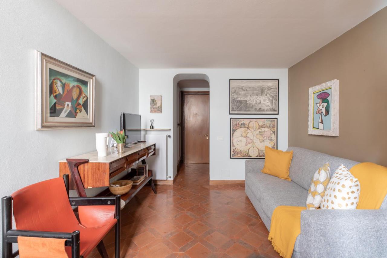 Iflat Pantheon Historic Two-Story Apartment Roma Esterno foto